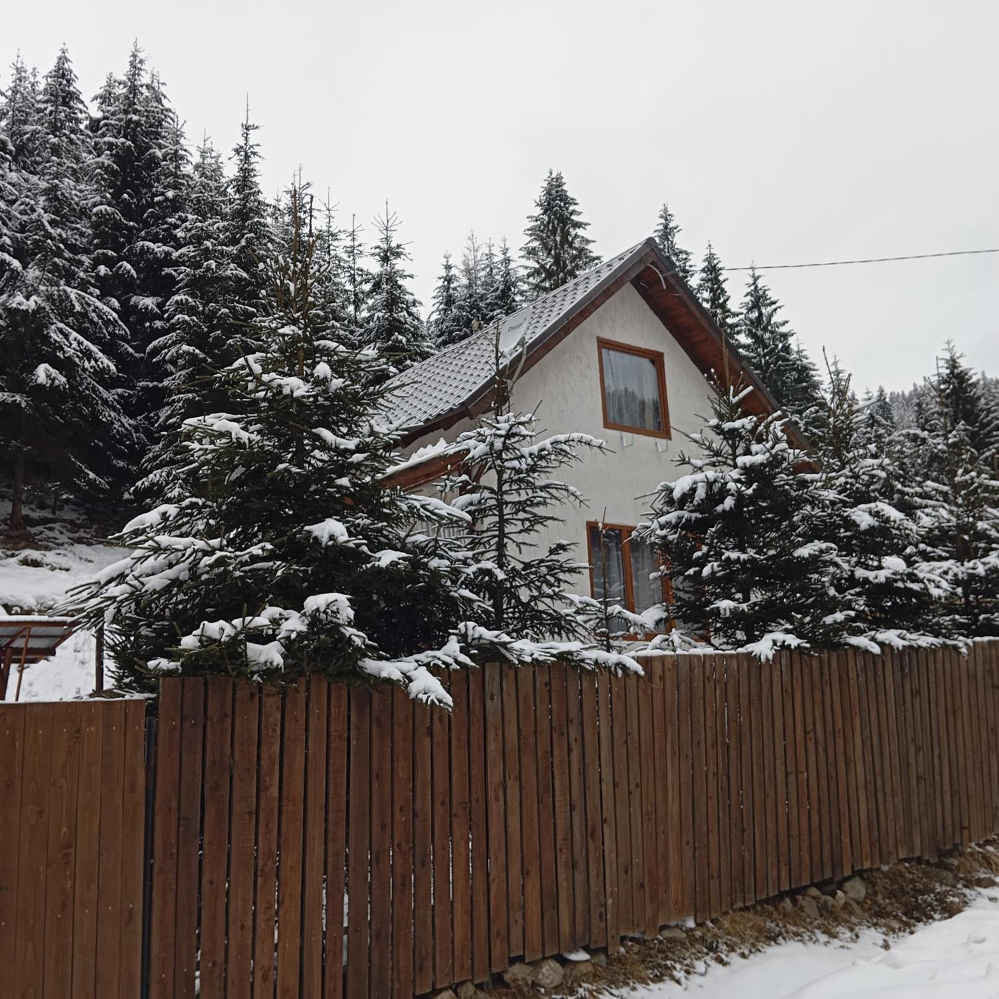 Villa Csillag Kulcsoshaz Gheorgheni  Zimmer foto